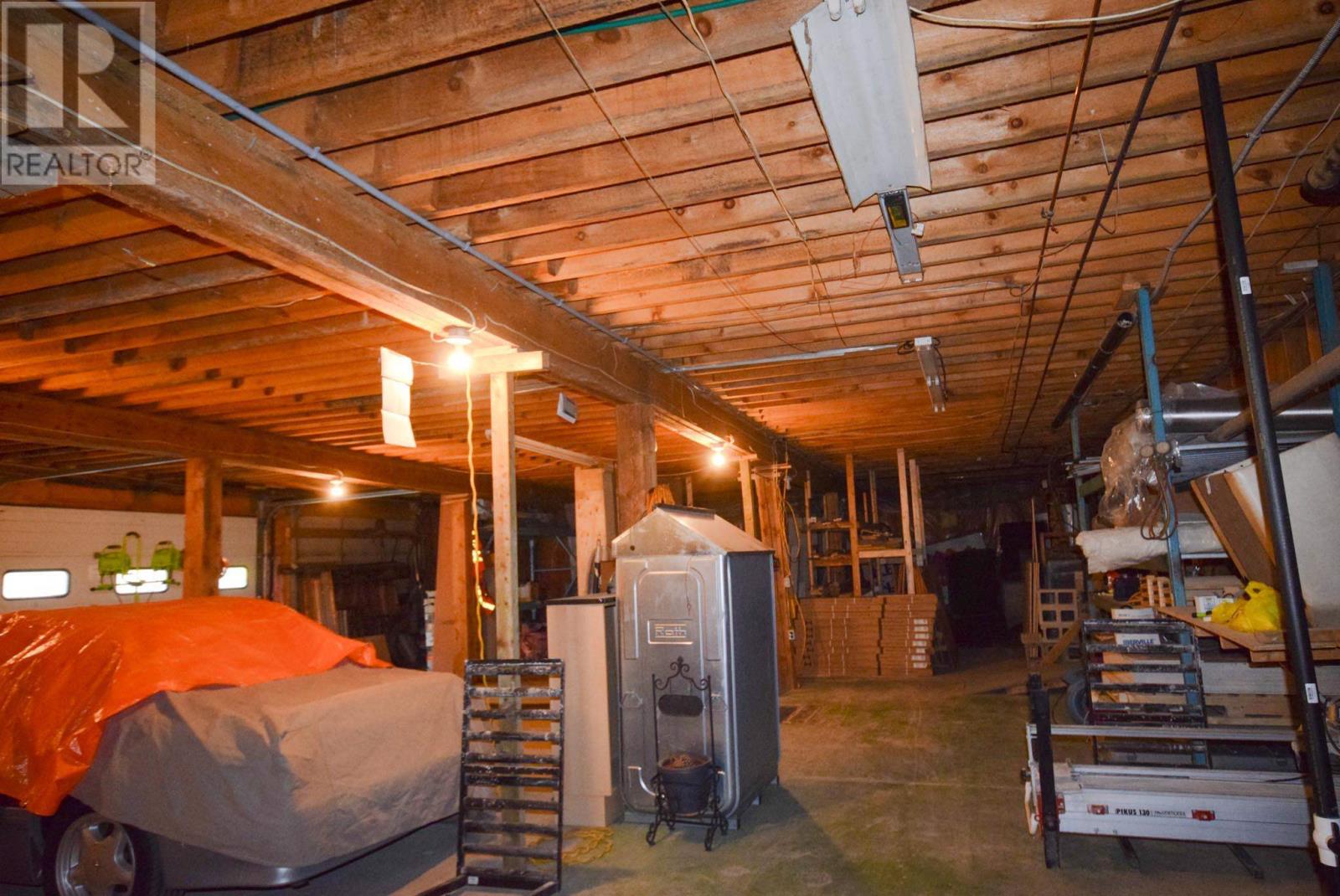 481 Lakeview Dr, West Side Of Town, Kenora, Ontario  P9N 3P7 - Photo 36 - TB241234