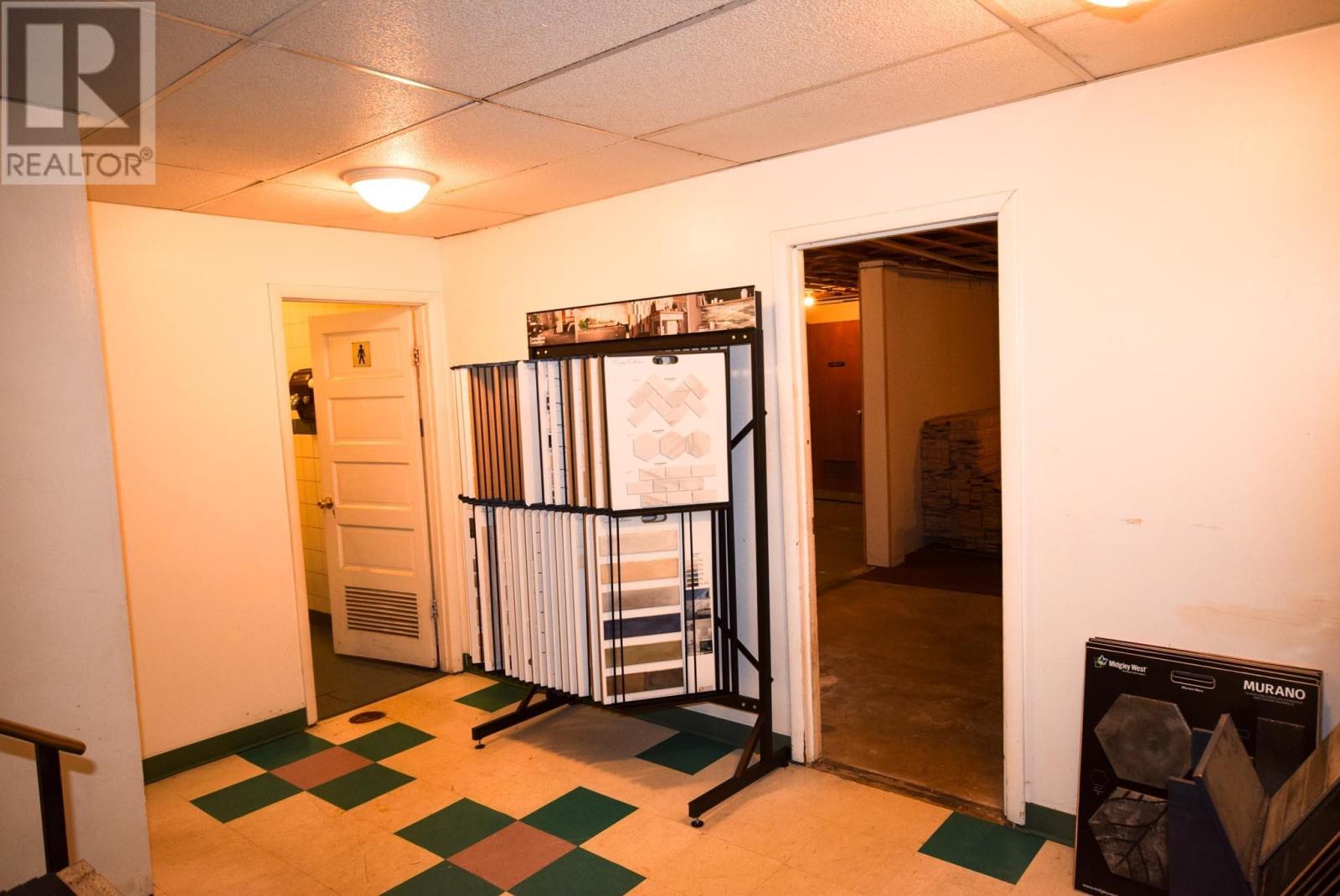 481 Lakeview Dr, West Side Of Town, Kenora, Ontario  P9N 3P7 - Photo 46 - TB241234