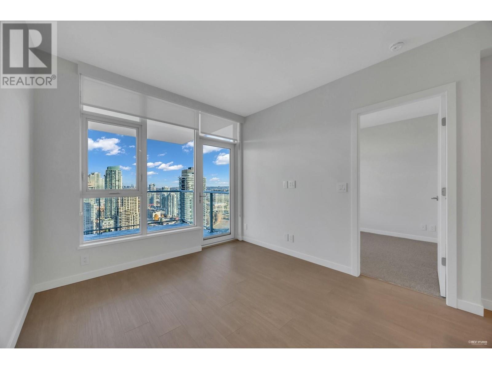 Listing Picture 7 of 40 : 3409 4168 LOUGHEED HIGHWAY, Burnaby / 本拿比 - 魯藝地產 Yvonne Lu Group - MLS Medallion Club Member