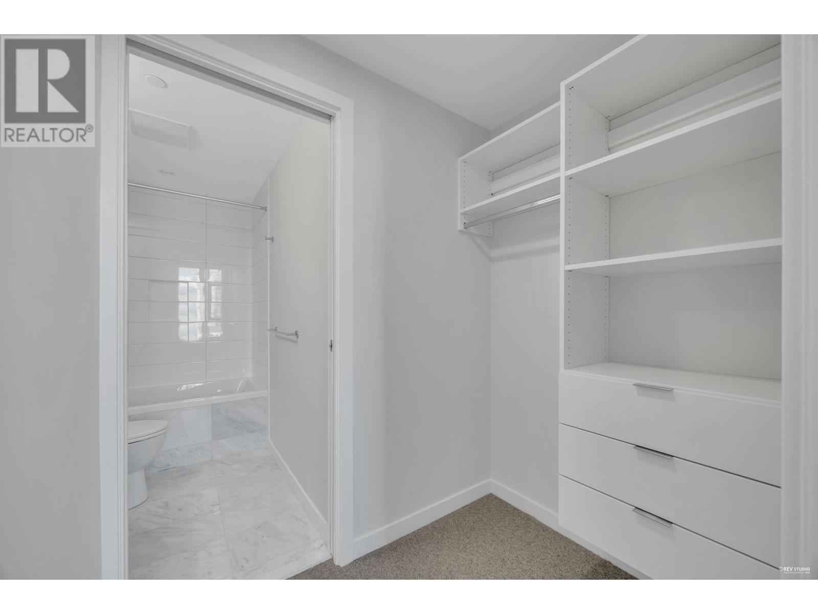 Listing Picture 10 of 40 : 3409 4168 LOUGHEED HIGHWAY, Burnaby / 本拿比 - 魯藝地產 Yvonne Lu Group - MLS Medallion Club Member