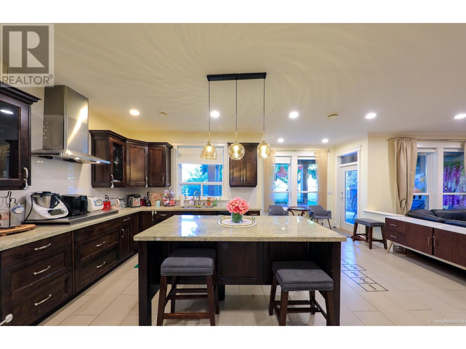 Listing Picture 10 of 30 : 3271 FRANCIS ROAD, Richmond / 烈治文 - 魯藝地產 Yvonne Lu Group - MLS Medallion Club Member