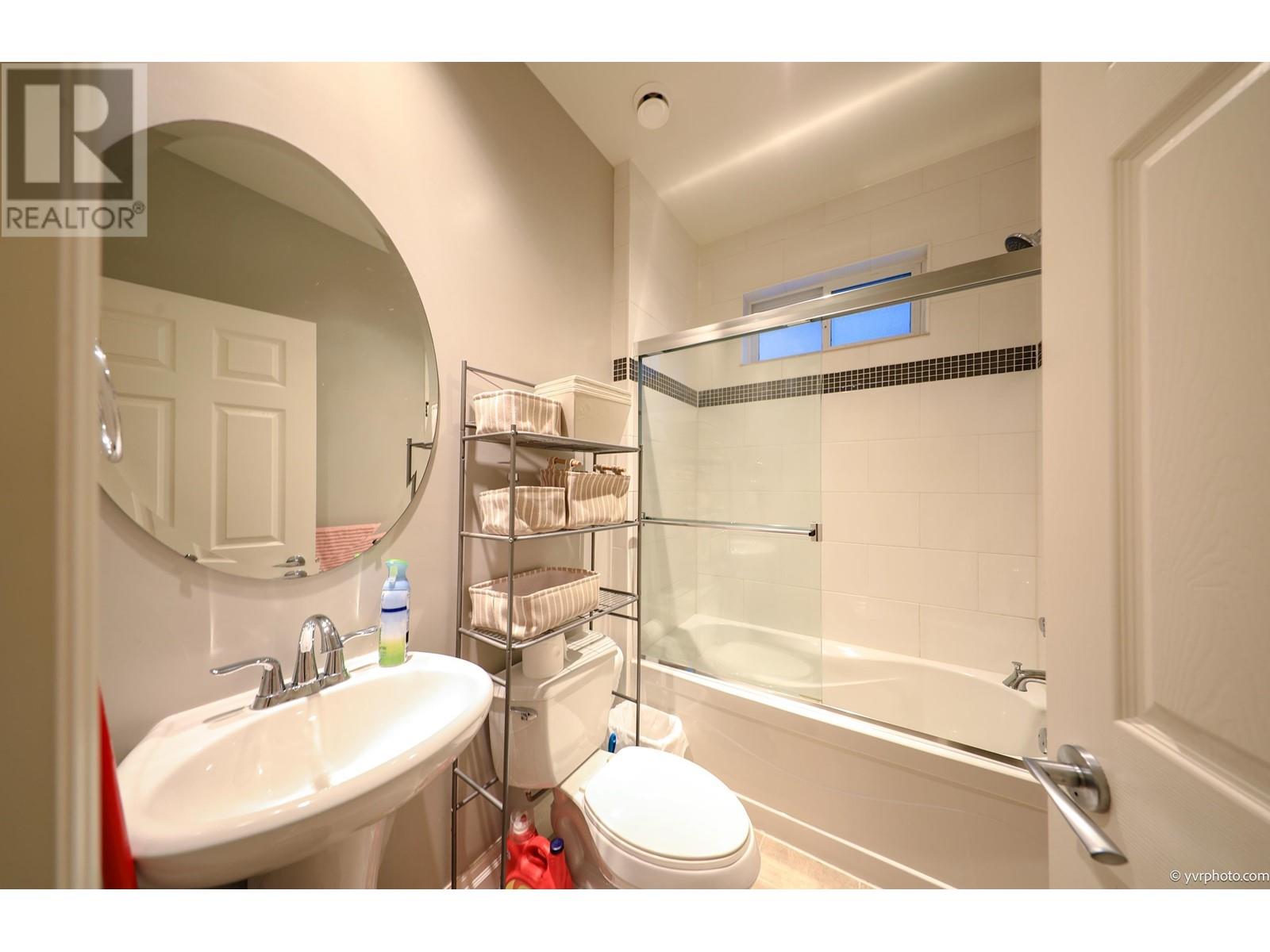 Listing Picture 27 of 30 : 3271 FRANCIS ROAD, Richmond / 烈治文 - 魯藝地產 Yvonne Lu Group - MLS Medallion Club Member