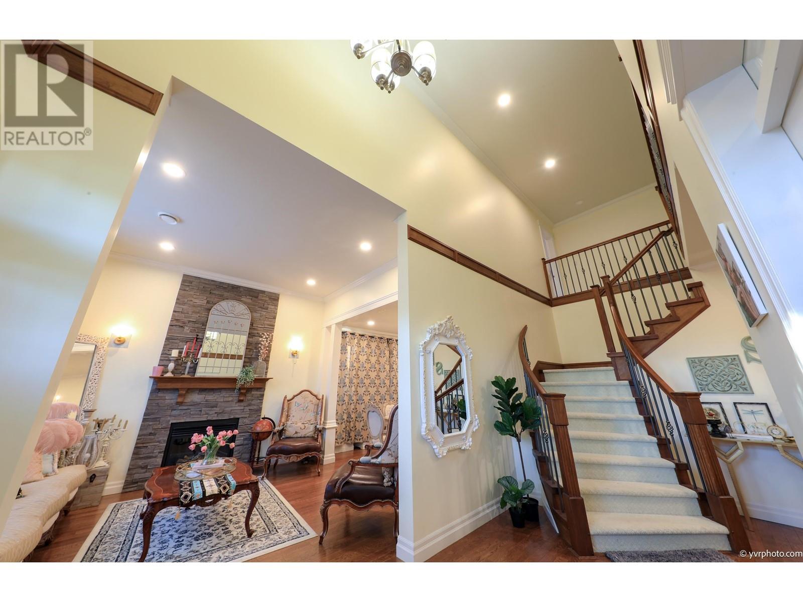 Listing Picture 2 of 30 : 3271 FRANCIS ROAD, Richmond / 烈治文 - 魯藝地產 Yvonne Lu Group - MLS Medallion Club Member
