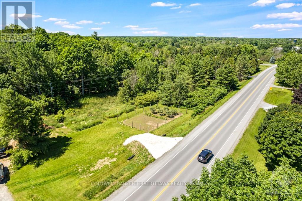 2561 Rideau Ferry Road, Drummond/north Elmsley, Ontario  K7H 0G5 - Photo 3 - X9516215