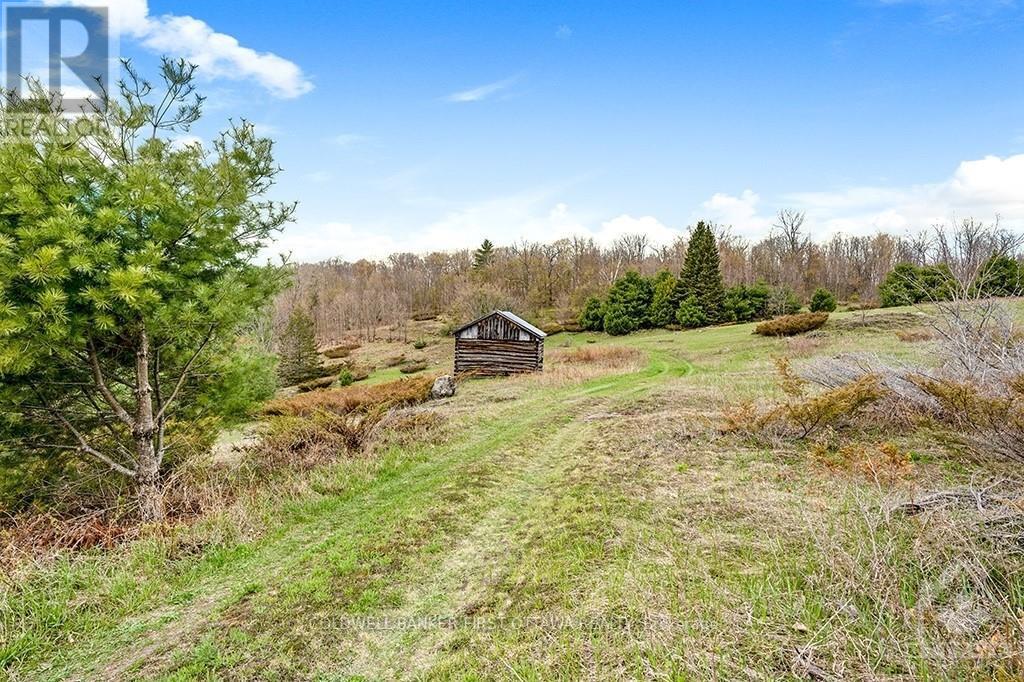 1084c Swaugers Lake Road, North Frontenac (Frontenac North), Ontario  K0H 1C0 - Photo 20 - X9521464