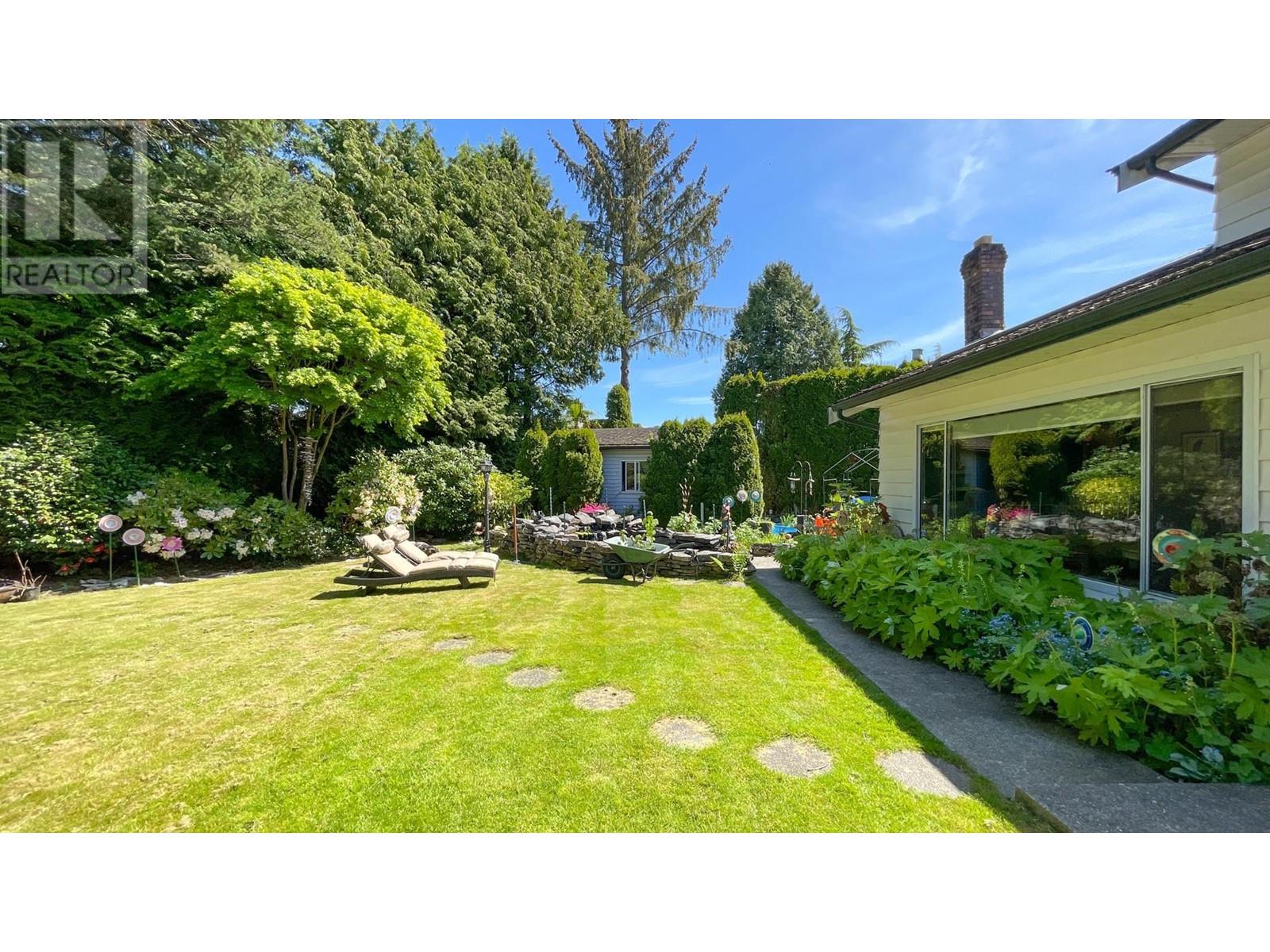 7580 Willowfield Drive, Richmond, British Columbia  V7C 4S7 - Photo 5 - R2947125