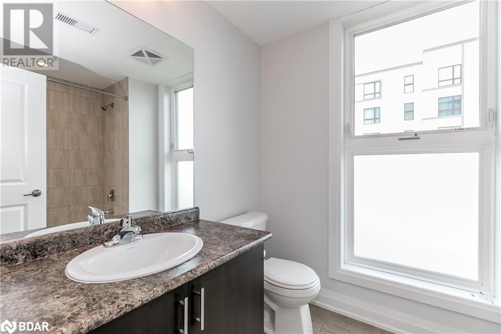 299 Cundles Road E Unit# 310, Barrie, Ontario  L4M 0K9 - Photo 11 - 40681420