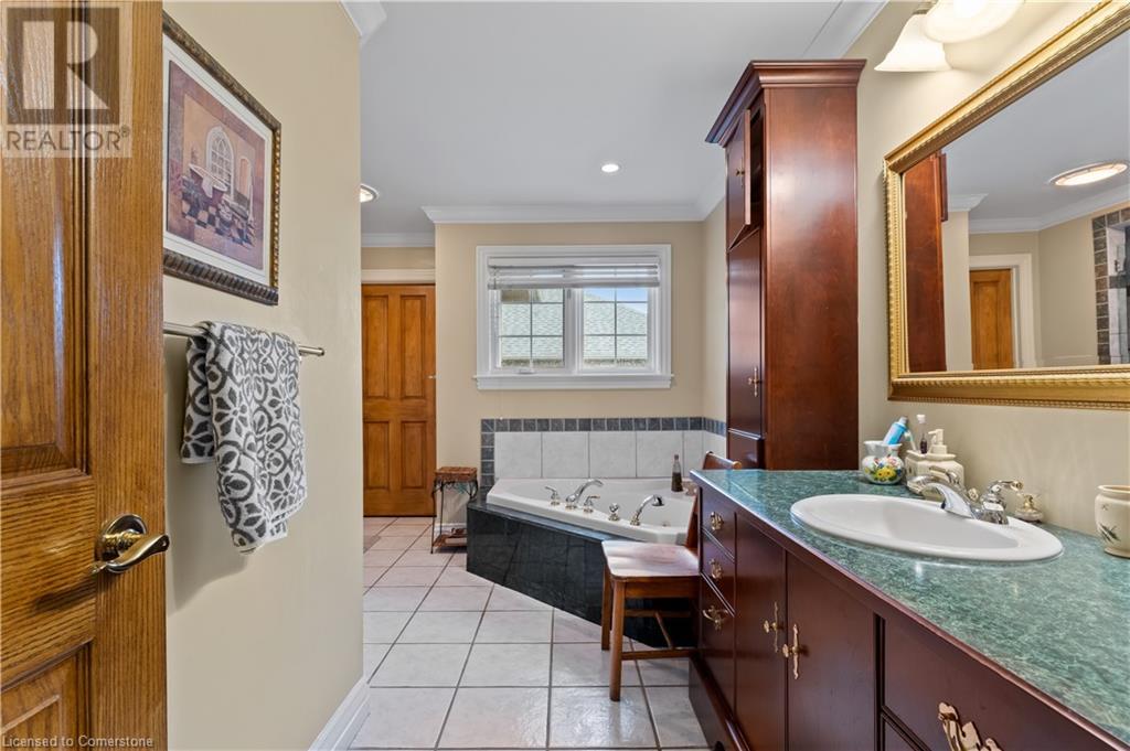 48 Tuscani Drive, Stoney Creek, Ontario  L8E 5W4 - Photo 29 - 40671319