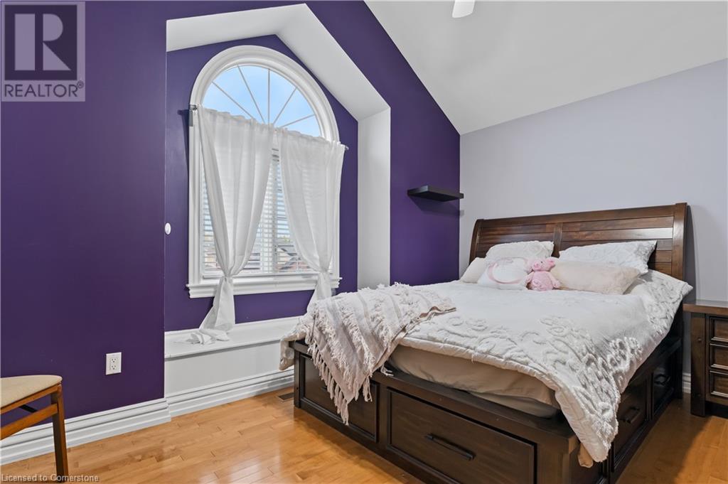 48 Tuscani Drive, Stoney Creek, Ontario  L8E 5W4 - Photo 35 - 40671319