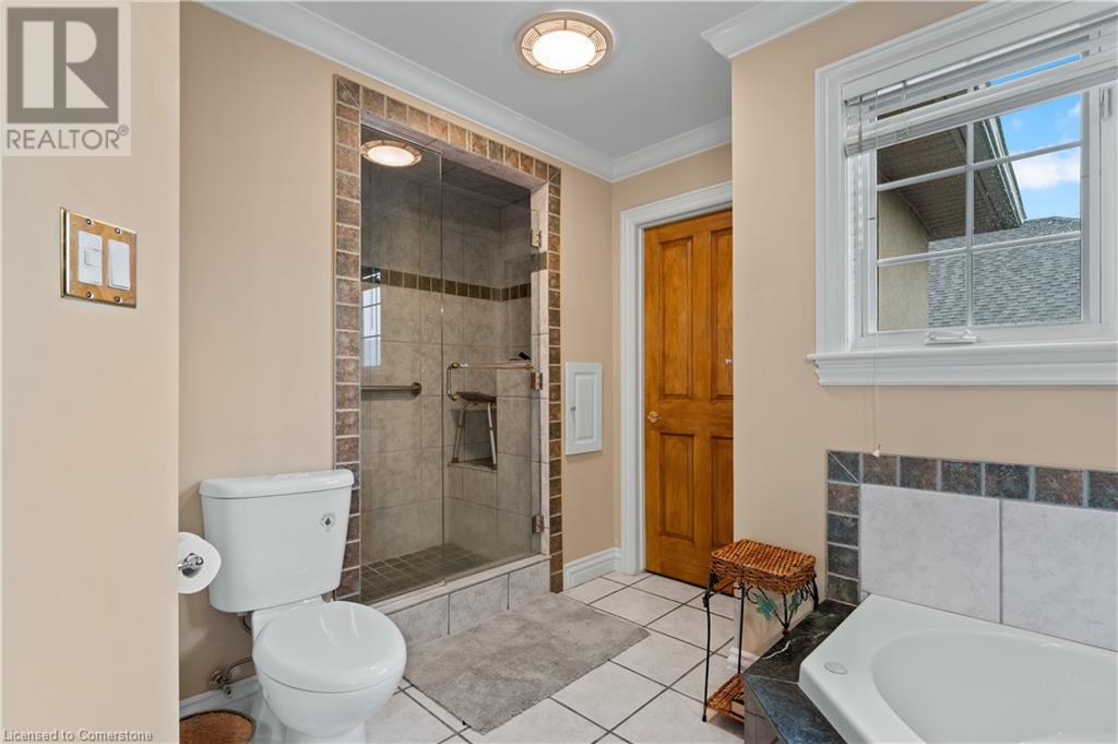 48 Tuscani Drive, Stoney Creek, Ontario  L8E 5W4 - Photo 31 - 40671319