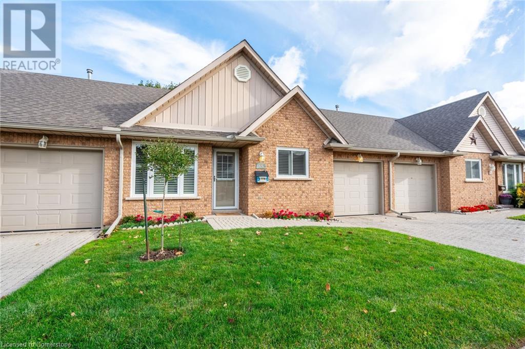 10 Wentworth Drive Unit# 35, Grimsby, Ontario  L3M 5G3 - Photo 2 - 40681073