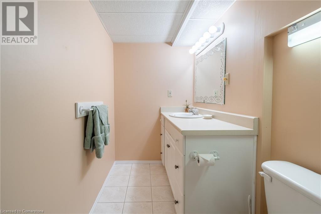 10 Wentworth Drive Unit# 35, Grimsby, Ontario  L3M 5G3 - Photo 30 - 40681073