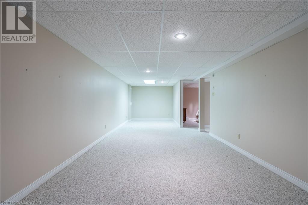 10 Wentworth Drive Unit# 35, Grimsby, Ontario  L3M 5G3 - Photo 33 - 40681073