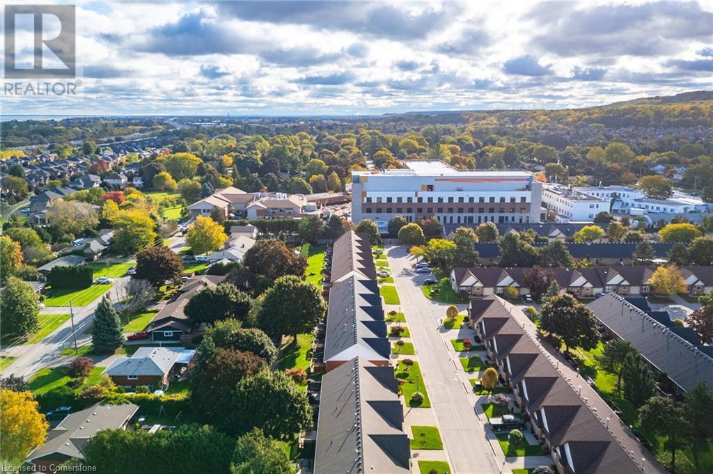 10 Wentworth Drive Unit# 35, Grimsby, Ontario  L3M 5G3 - Photo 50 - 40681073