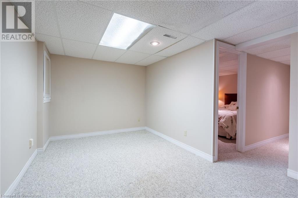 10 Wentworth Drive Unit# 35, Grimsby, Ontario  L3M 5G3 - Photo 36 - 40681073