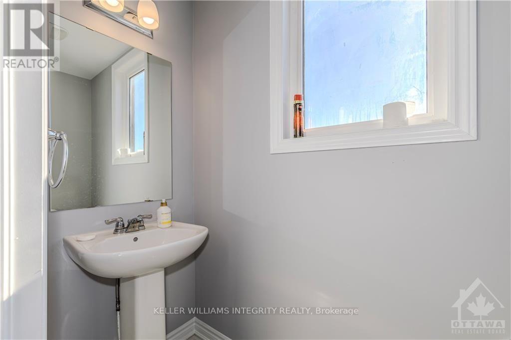 247 ATIMA CIRCLE Barrhaven (7711 - Barrhaven - Half Moon Bay)