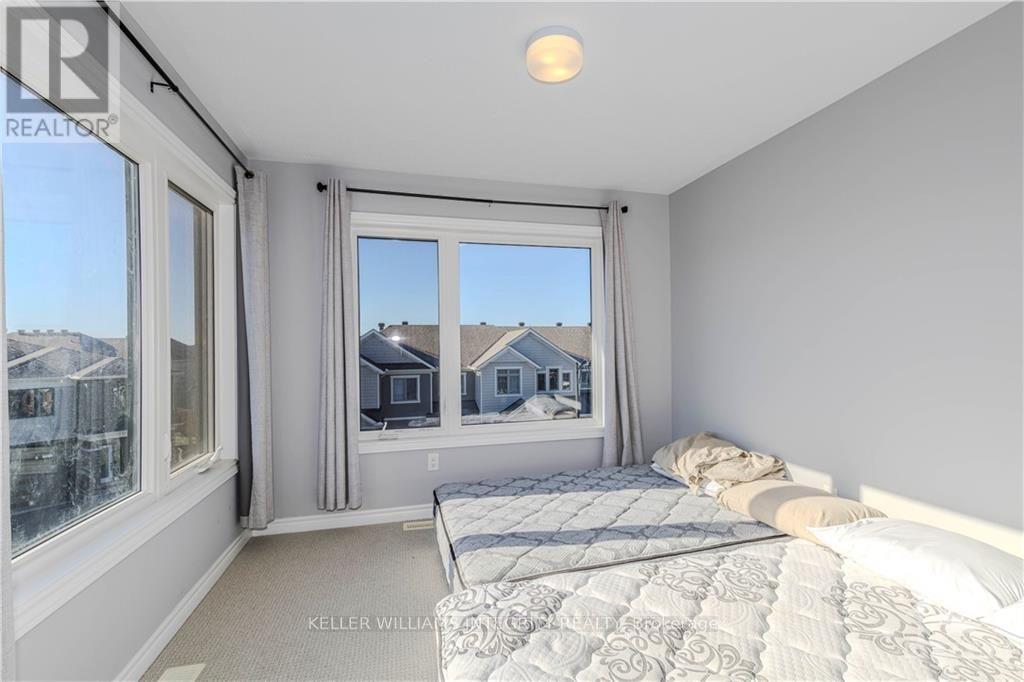 247 ATIMA CIRCLE Barrhaven (7711 - Barrhaven - Half Moon Bay)