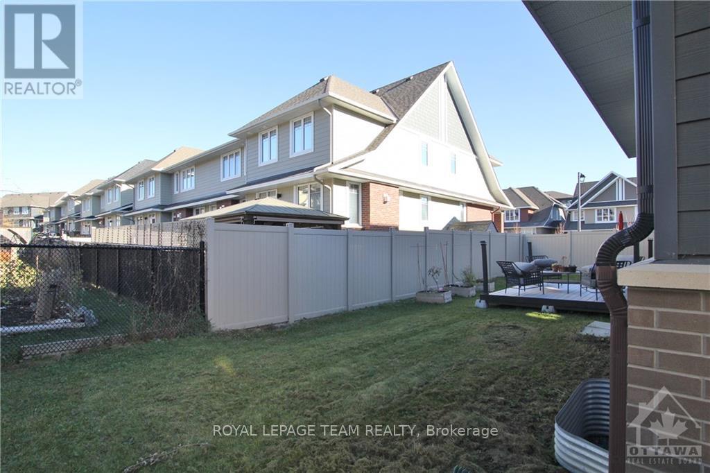 669 Gabriola Way, Kanata (9007 - Kanata - Kanata Lakes/heritage Hills), Ontario  K2T 0M3 - Photo 33 - X9523405