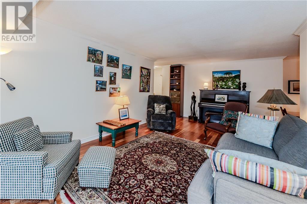 265 Westcourt Place Unit# 203, Waterloo, Ontario  N2L 6E4 - Photo 8 - 40675096
