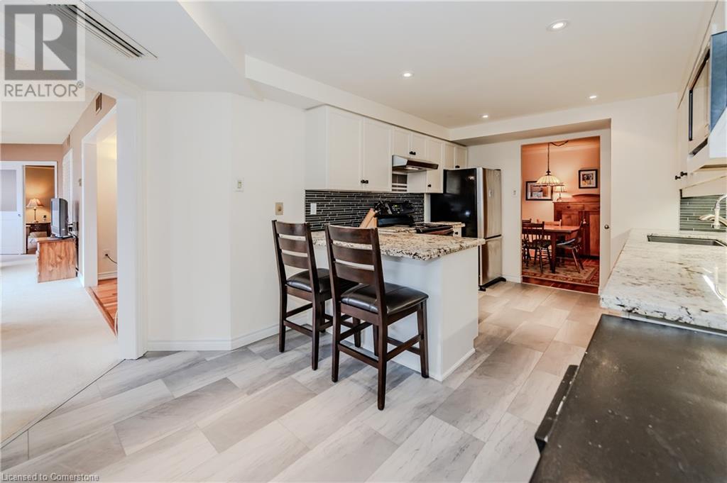 265 Westcourt Place Unit# 203, Waterloo, Ontario  N2L 6E4 - Photo 11 - 40675096