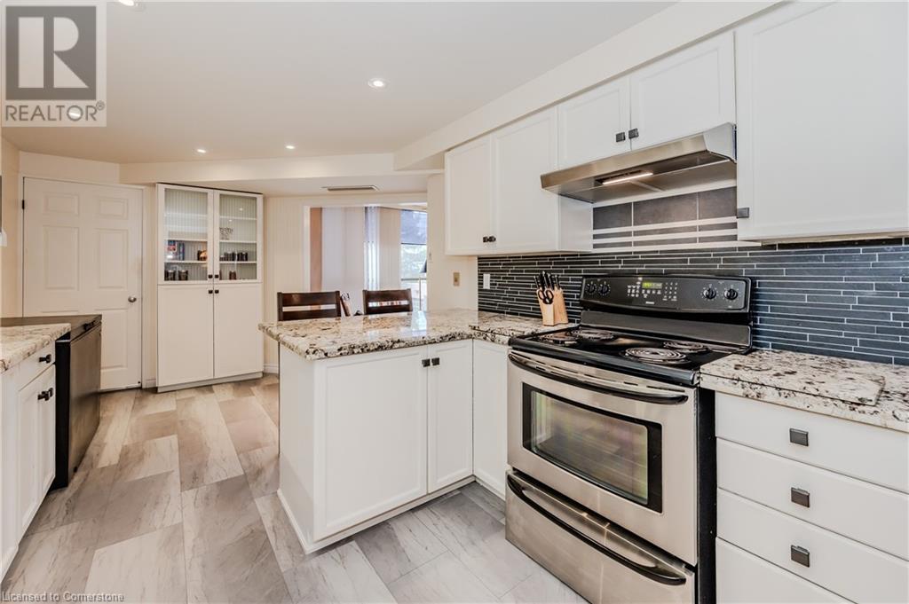 265 Westcourt Place Unit# 203, Waterloo, Ontario  N2L 6E4 - Photo 13 - 40675096
