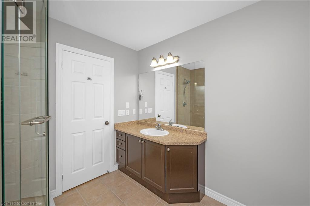 44 Pelech CrescentHamilton, Ontario  L0R 1P0 - Photo 31 - 40654730