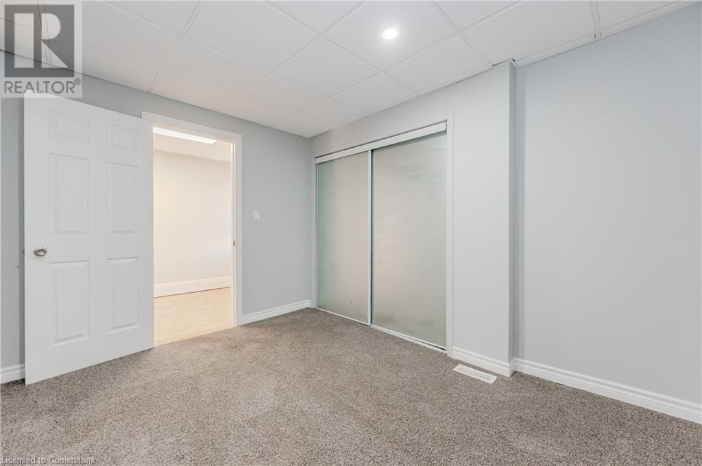 42 Walnut Street, Kitchener, Ontario  N2G 1P6 - Photo 14 - 40679610