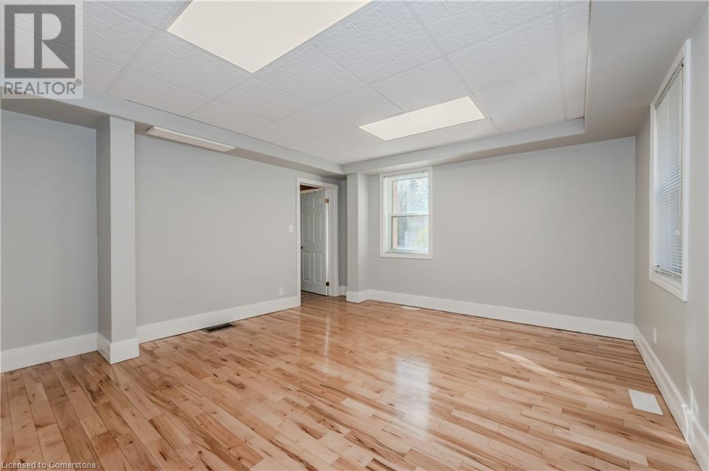 42 Walnut Street, Kitchener, Ontario  N2G 1P6 - Photo 16 - 40679610