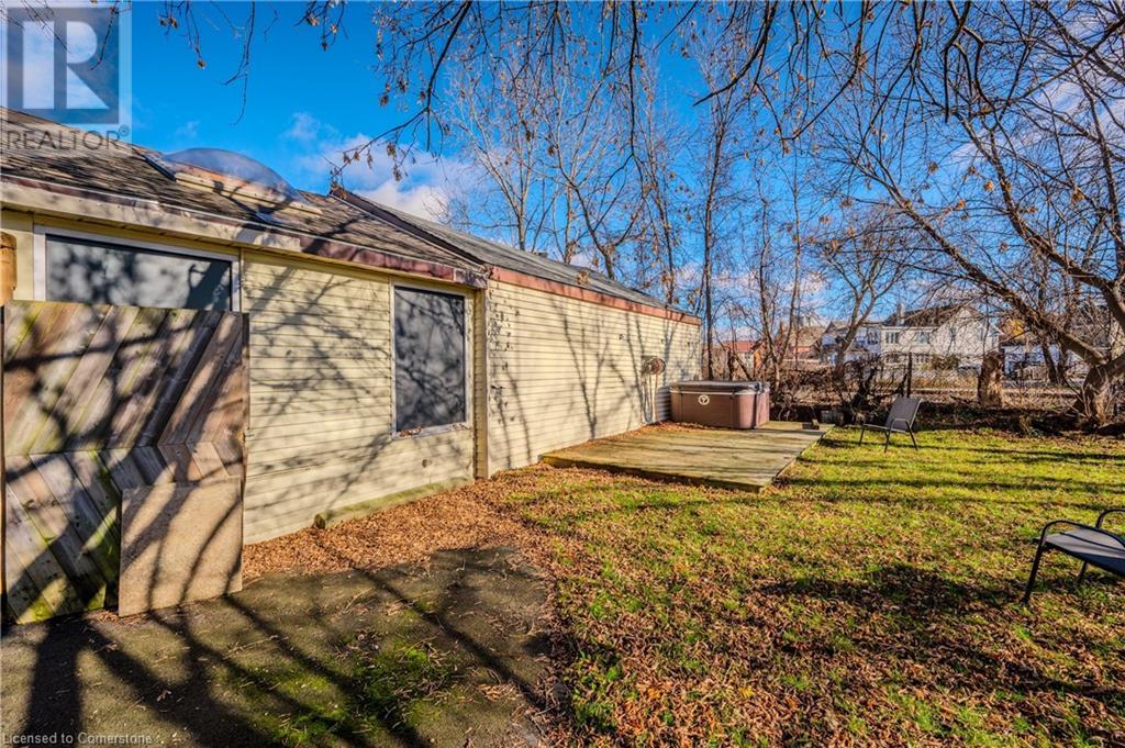 42 Walnut Street, Kitchener, Ontario  N2G 1P6 - Photo 22 - 40679610