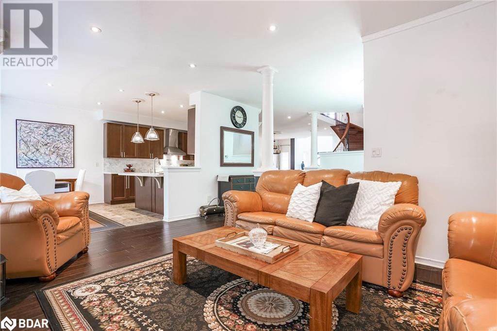 64 Westminster Circle, Barrie, Ontario  L4M 0A5 - Photo 9 - 40681425