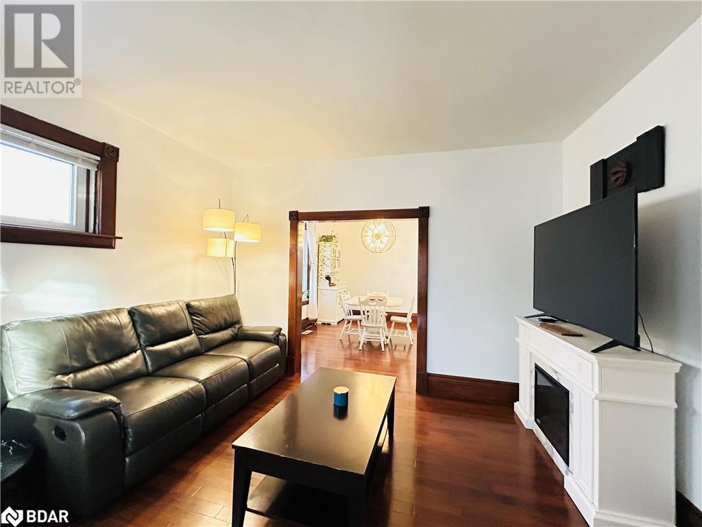 244 13th Street, Hanover, Ontario  N4N 1X2 - Photo 10 - 40680132