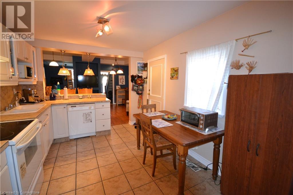 25 Chatham Street, Hamilton, Ontario  L8P 2B3 - Photo 14 - 40681181