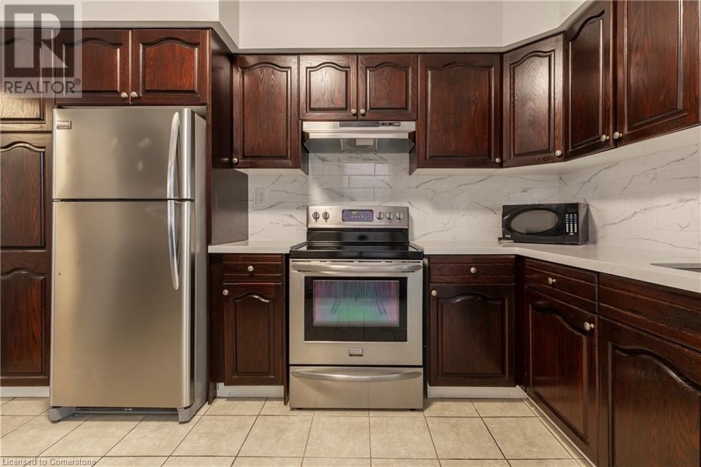 173 Oak AvenueHamilton, Ontario  L8L 5M9 - Photo 12 - 40681303