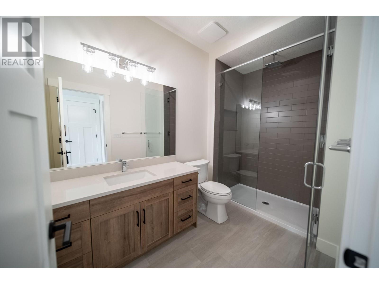 153 The Whins, Cranbrook, British Columbia  V1C 0B4 - Photo 11 - 2480099