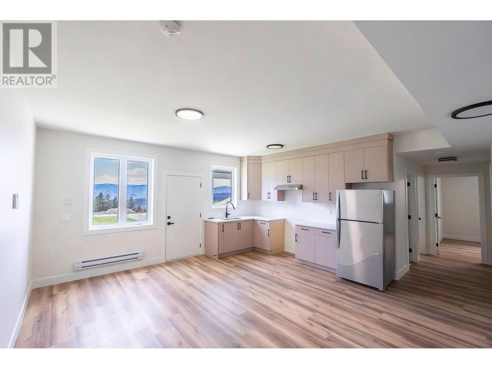 718 Carnoustie Drive, Kelowna, British Columbia  V1P 1V2 - Photo 27 - 10329290