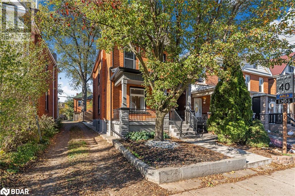 57 Stirton Street, Hamilton, Ontario  L8L 6E7 - Photo 2 - 40681500