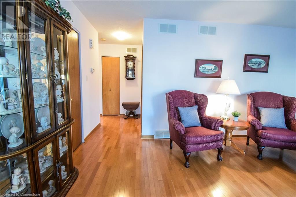 208 Forest Street E, Dunnville, Ontario  N1A 3G9 - Photo 12 - 40681515