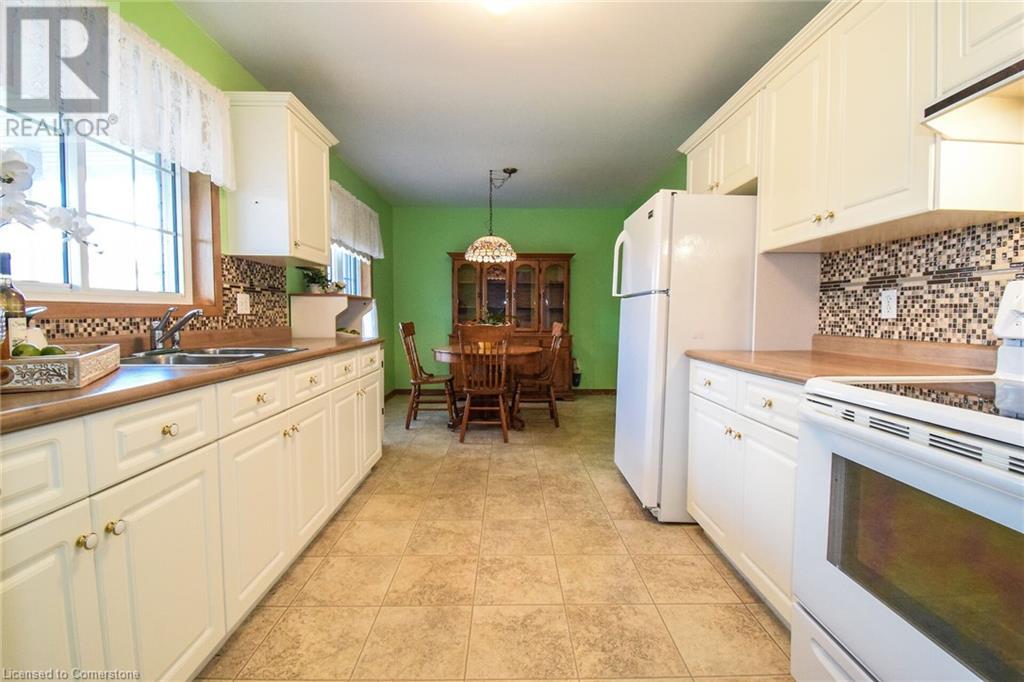 208 Forest Street E, Dunnville, Ontario  N1A 3G9 - Photo 7 - 40681515