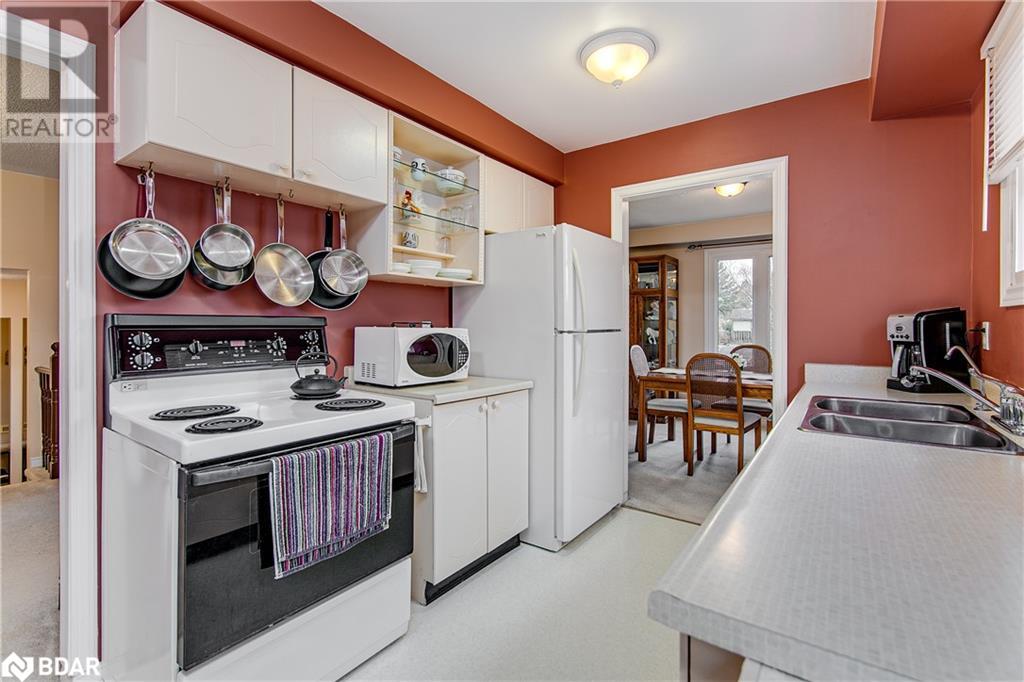 63 Bronte Crescent, Barrie, Ontario  L4N 5B8 - Photo 17 - 40681144