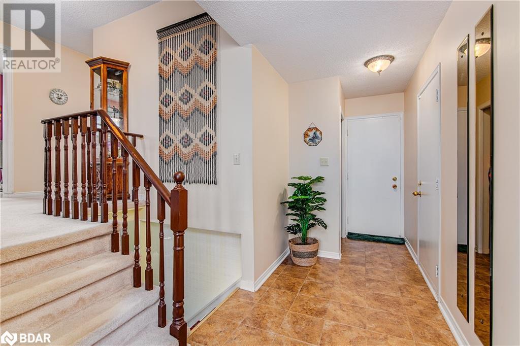 63 Bronte Crescent, Barrie, Ontario  L4N 5B8 - Photo 8 - 40681144