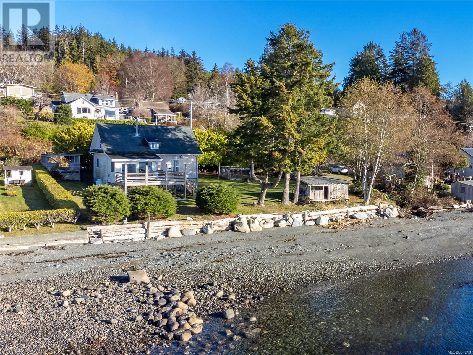 310 1st St, Sointula, British Columbia  V0N 3E0 - Photo 2 - 981248