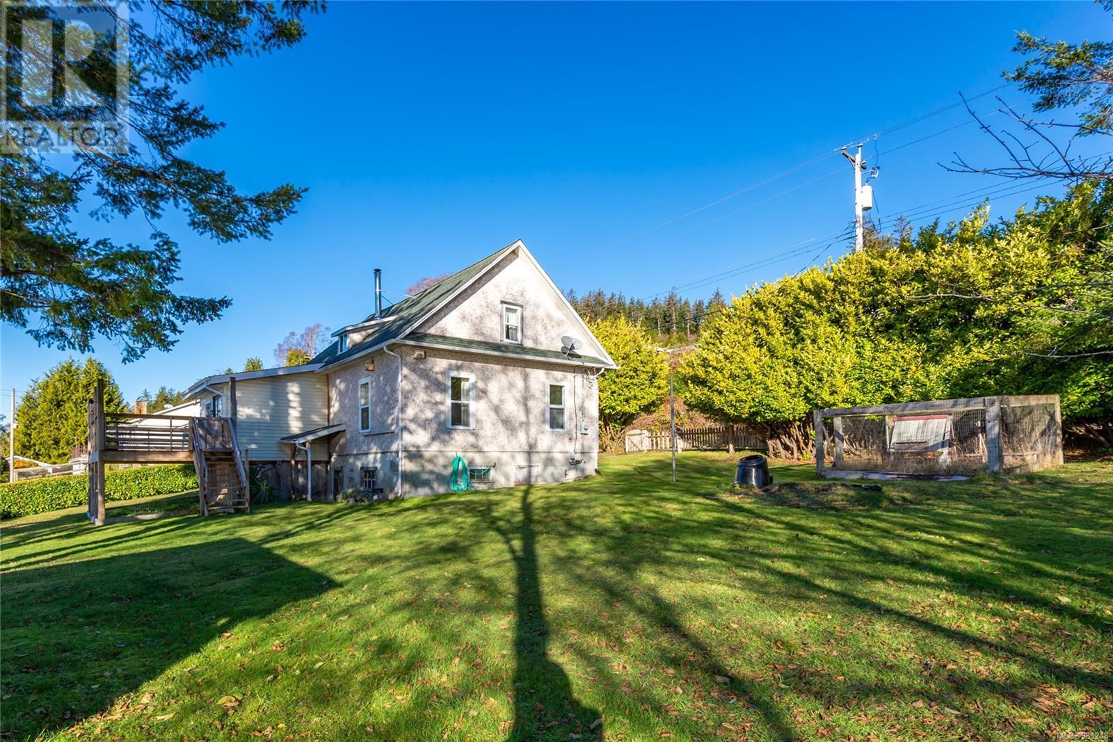 310 1st St, Sointula, British Columbia  V0N 3E0 - Photo 41 - 981248