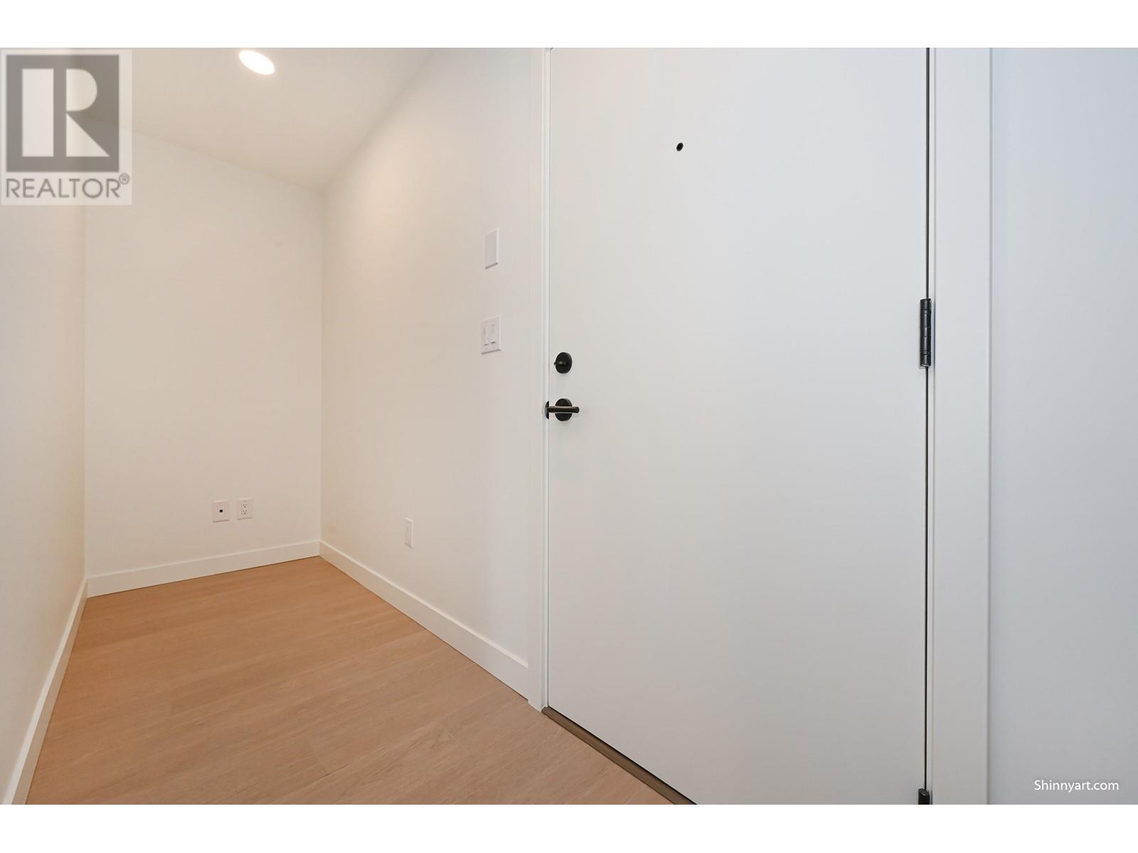 1107 699 Whiting Way, Coquitlam, British Columbia  V3J 0N7 - Photo 11 - R2946573