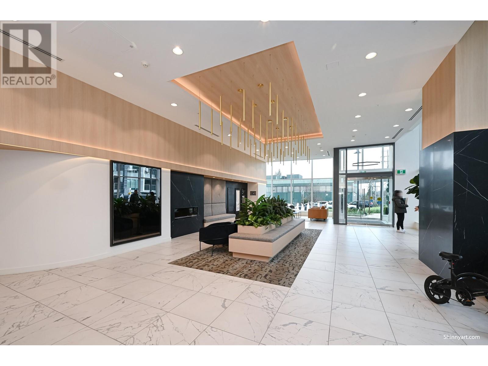 1107 699 Whiting Way, Coquitlam, British Columbia  V3J 0N7 - Photo 2 - R2946573