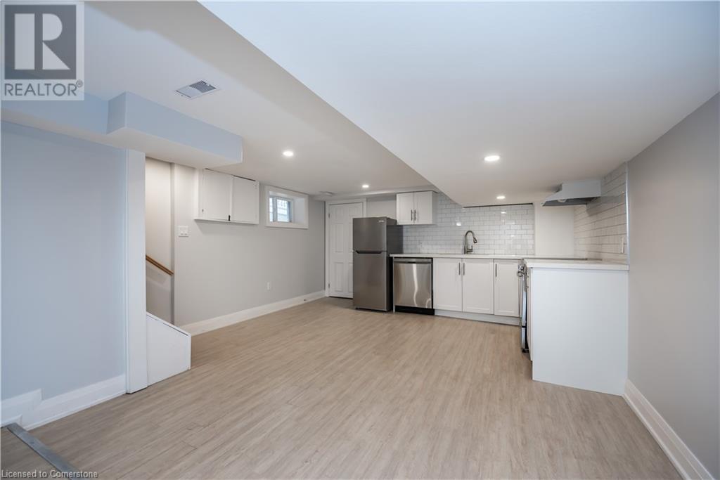 28 Garfield Avenue N Unit# B1, Hamilton, Ontario  L8M 2R6 - Photo 4 - 40681600