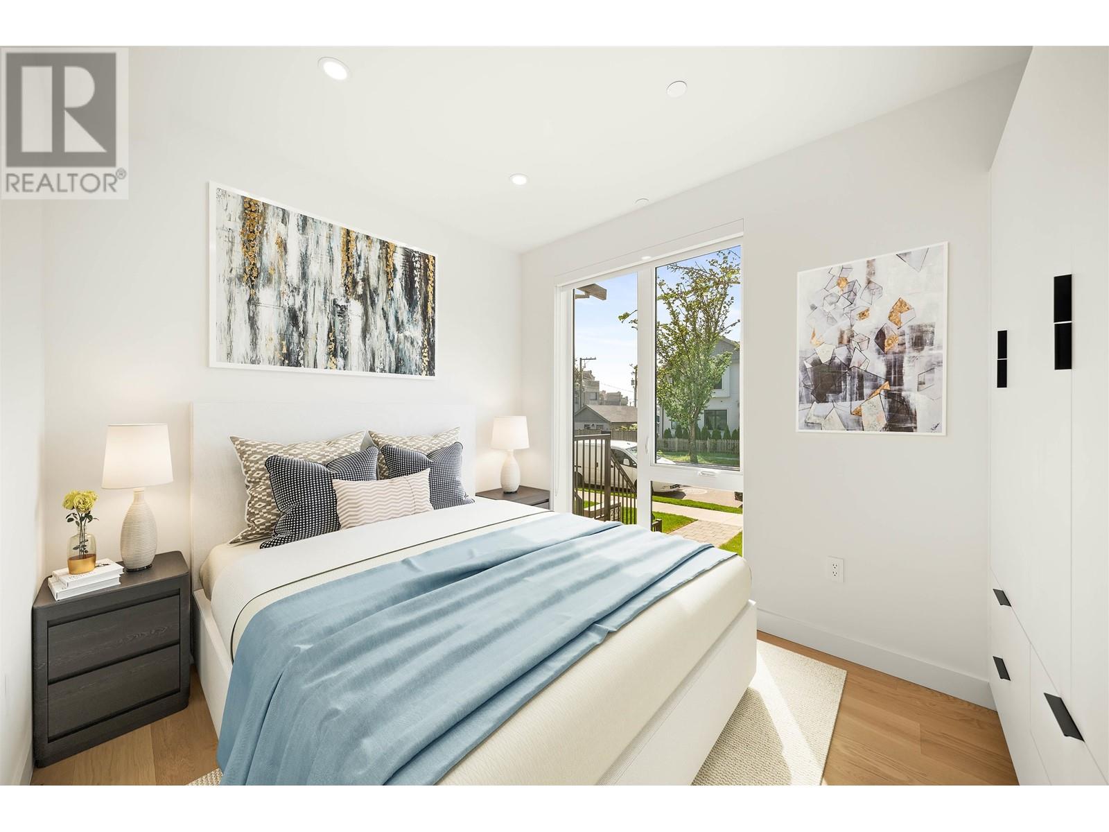 Listing Picture 8 of 11 : 2408 VICTORIA DRIVE, Vancouver / 溫哥華 - 魯藝地產 Yvonne Lu Group - MLS Medallion Club Member