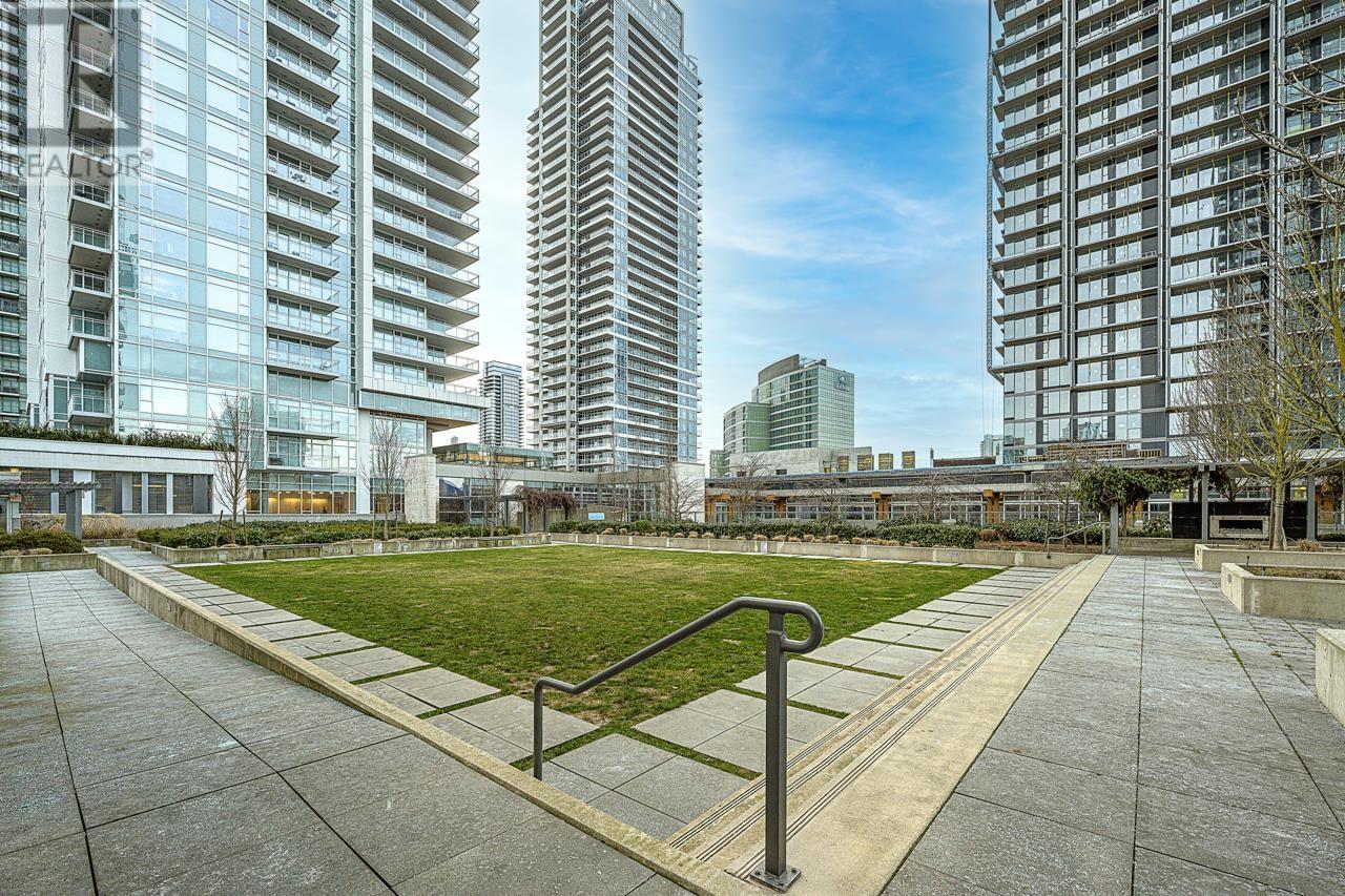 Listing Picture 22 of 26 : 910 4688 KINGSWAY, Burnaby / 本拿比 - 魯藝地產 Yvonne Lu Group - MLS Medallion Club Member
