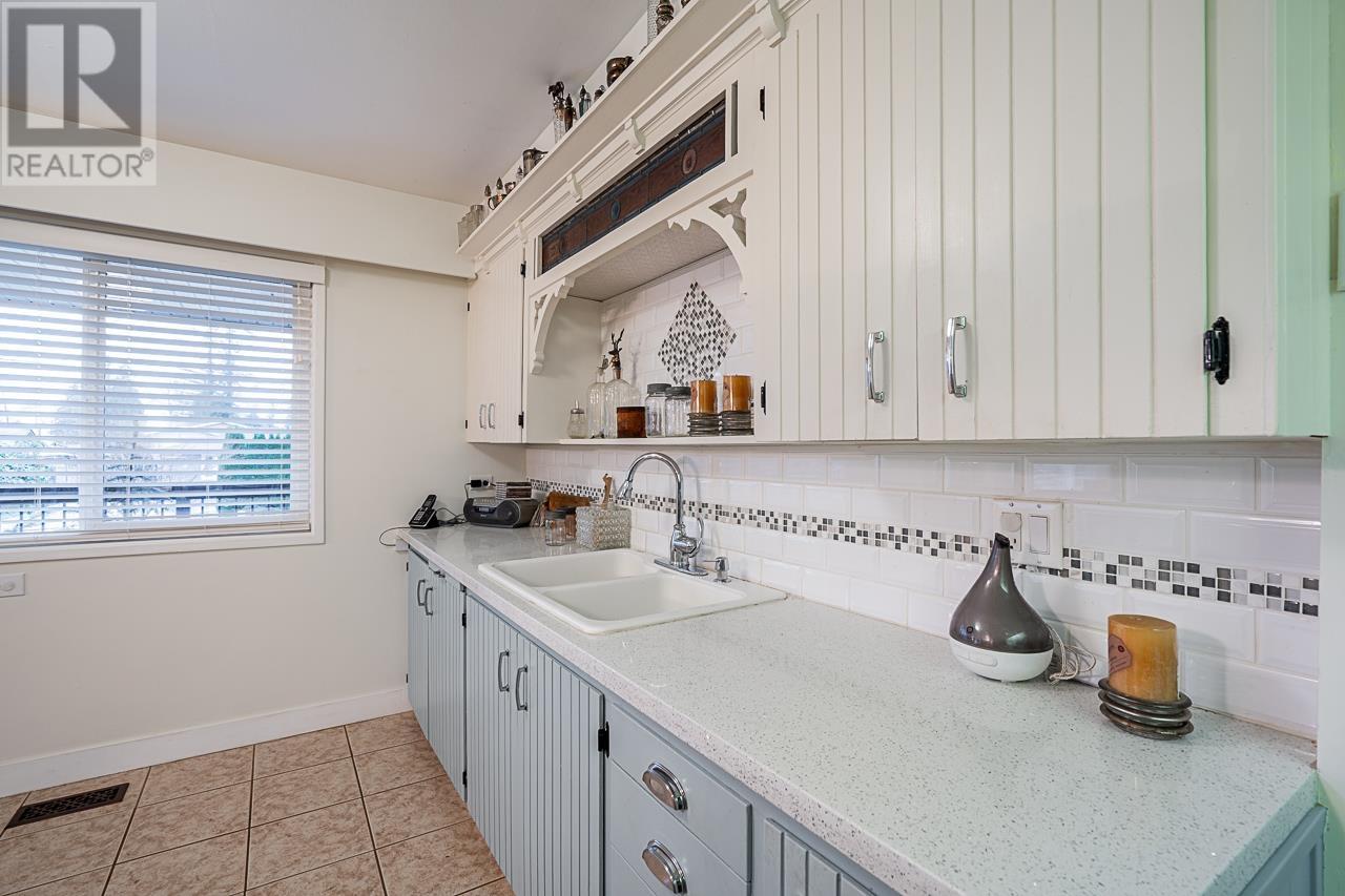 12082 261 Street, Maple Ridge, British Columbia  V2W 2A6 - Photo 10 - R2946952