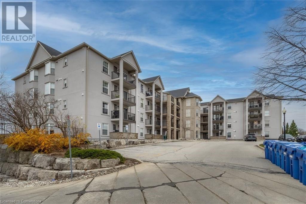 1411 Walker's Line Unit# 216, Burlington, Ontario  L7M 4P5 - Photo 3 - 40681104