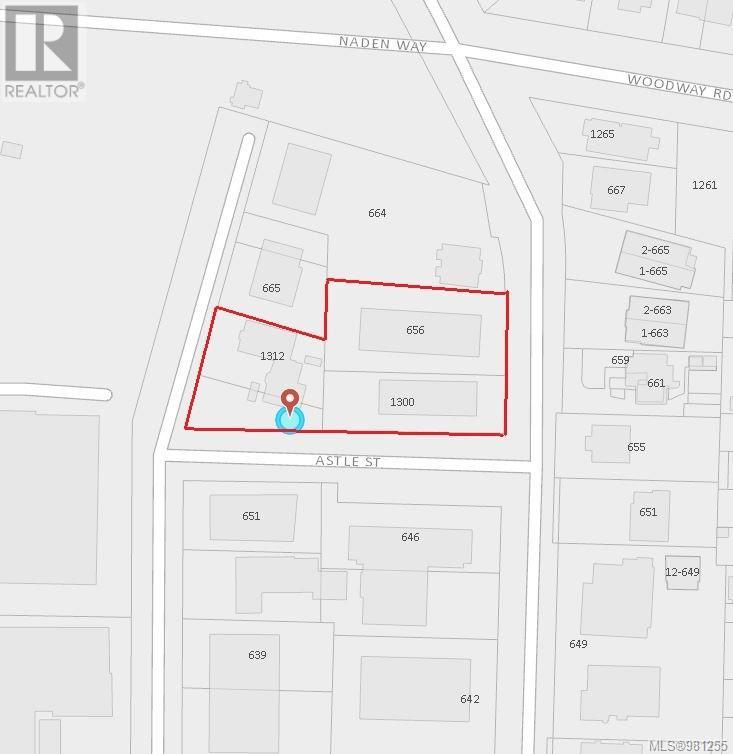 656 Admirals Rd, Esquimalt, British Columbia  V9A 4X9 - Photo 4 - 981255